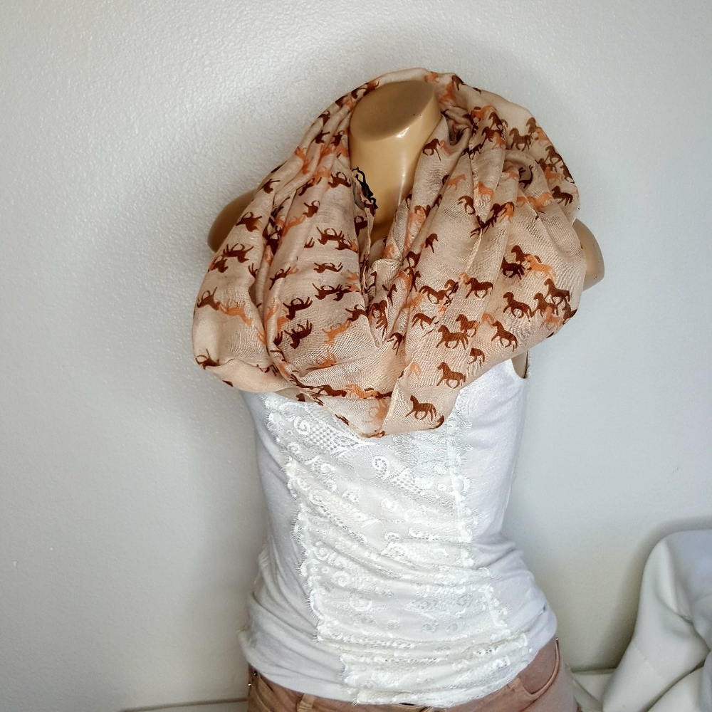 Unbranded women's horse infinity scarf
